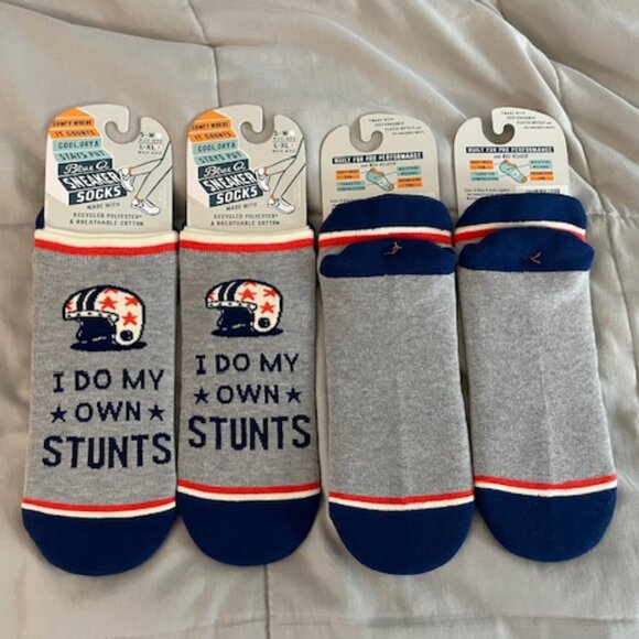 NWT Mens Socks Bundle 4 Blue Q I Do My Own Stunts Sneaker Athletic Socks SALE - Picture 5 of 6